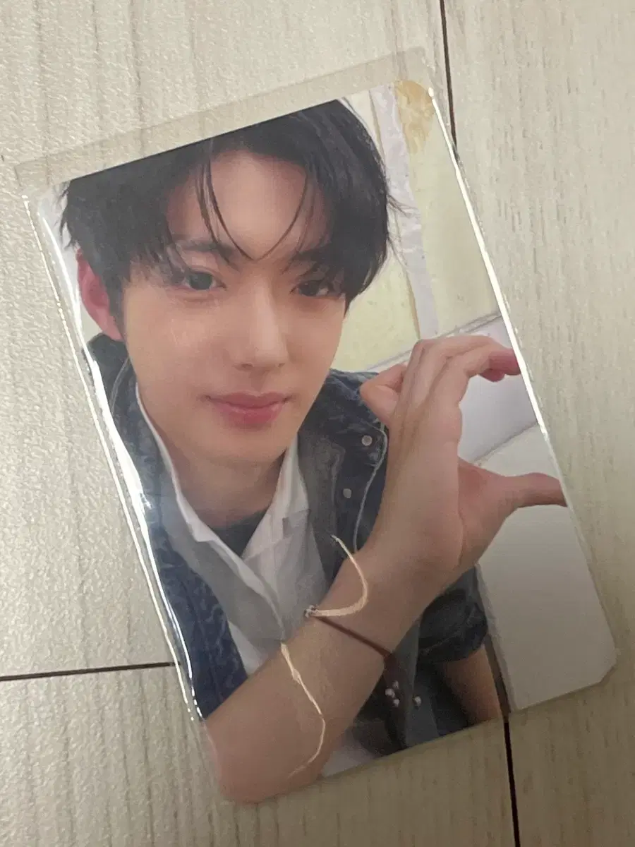 thumbnail-0
